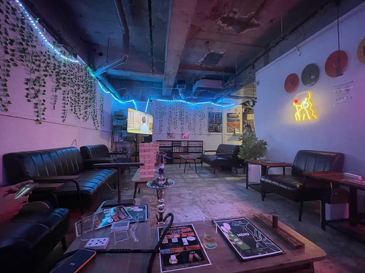 CHILL-FREE shisha&cafe bar大阪心斎橋店