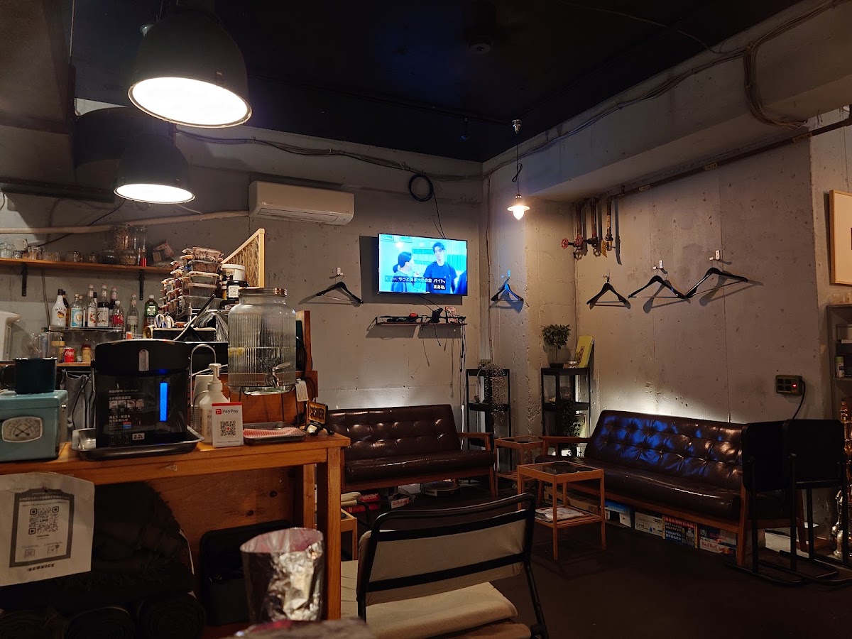 中野シーシャカフェ&バー SBBB！！！